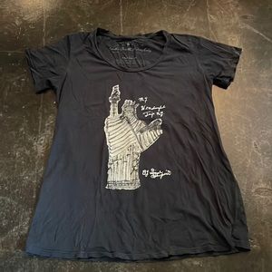 Anthropologie Statue of Liberty black T-shirt